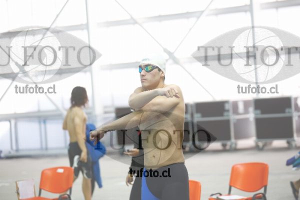 Image 100 L V 0326