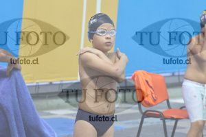 Image FM 100 Espalda Varones 8 Años 000091